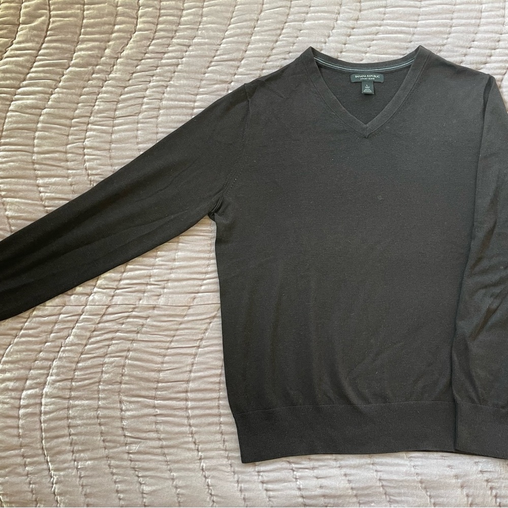 Men's chocolate brown Banana Republic merino wool sweater